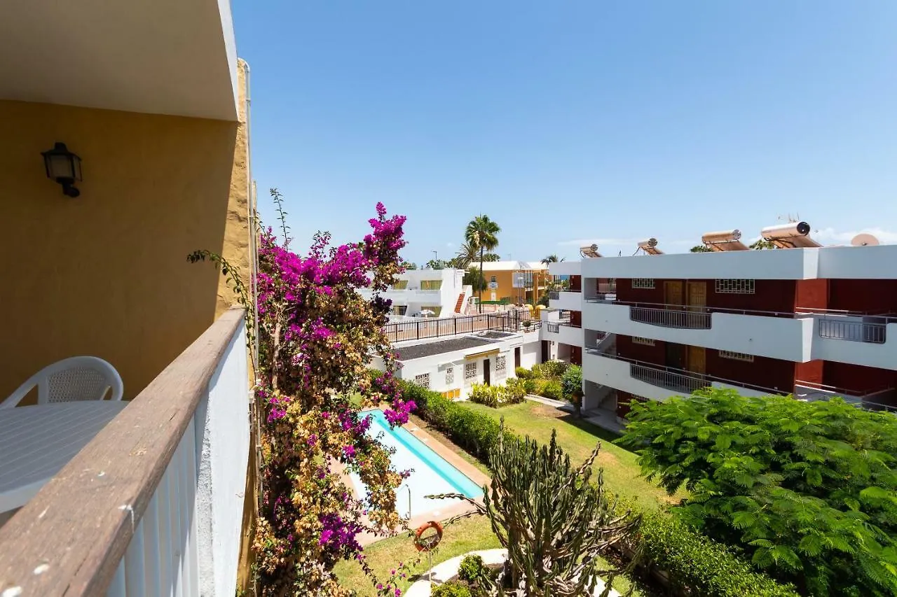 Apartamentos Melusina En Playa Del Ingles Al Lado De La Playa Y Las Dunas De Maspalomas Spain